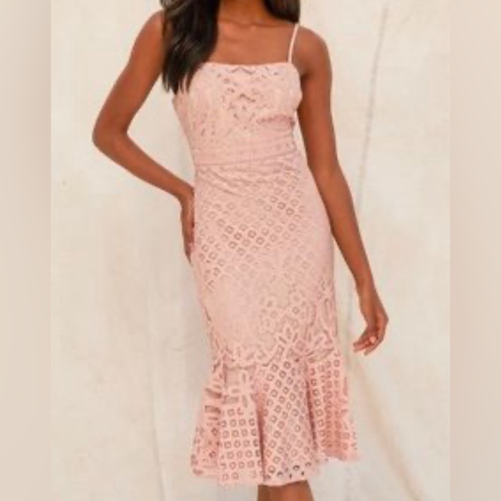 Lulus Unlimited Love Dusty Pink Lace Trumpet Midi Dress size Small